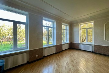 Фото №2: Дом 356 м² - Краснодар, мкр. 2-я Площадка, ул. Генерала Мищенко, 19