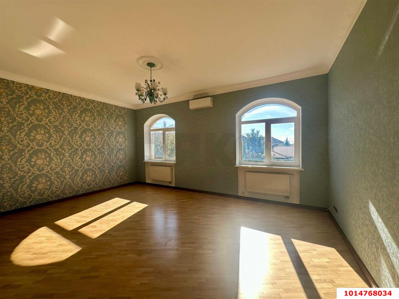 Фото №14: Дом 356 м² + 10 сот. - Краснодар, 2-я Площадка, ул. Генерала Мищенко, 19