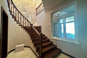 Фото №3: Дом 356 м² - Краснодар, мкр. 2-я Площадка, ул. Генерала Мищенко, 19