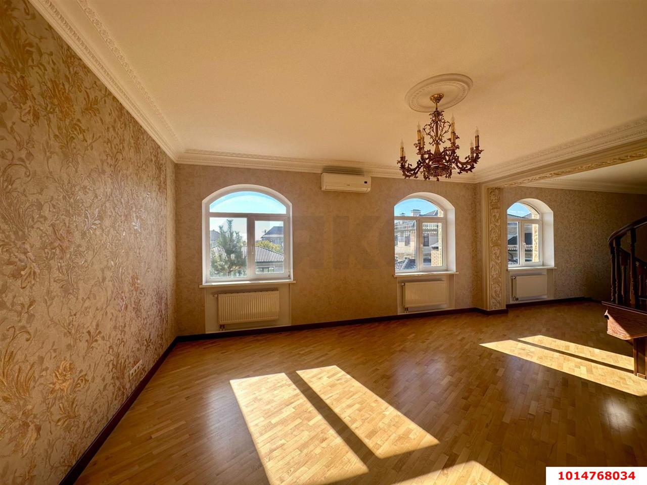 Фото №16: Дом 356 м² + 10 сот. - Краснодар, Прикубанский внутригородской округ, мкр. 2-я Площадка, ул. Генерала Мищенко, 19