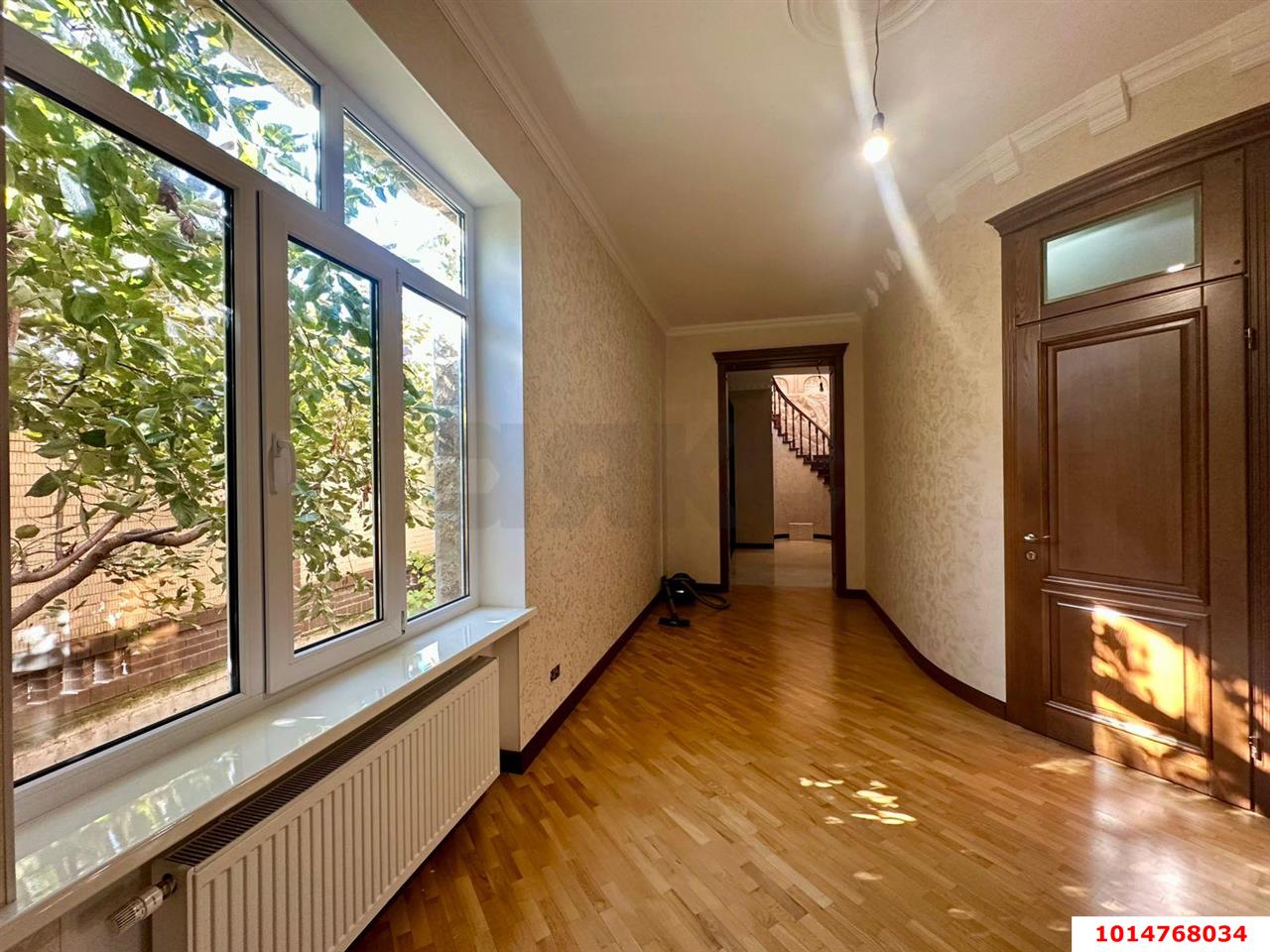 Фото №15: Дом 356 м² + 10 сот. - Краснодар, Прикубанский внутригородской округ, мкр. 2-я Площадка, ул. Генерала Мищенко, 19