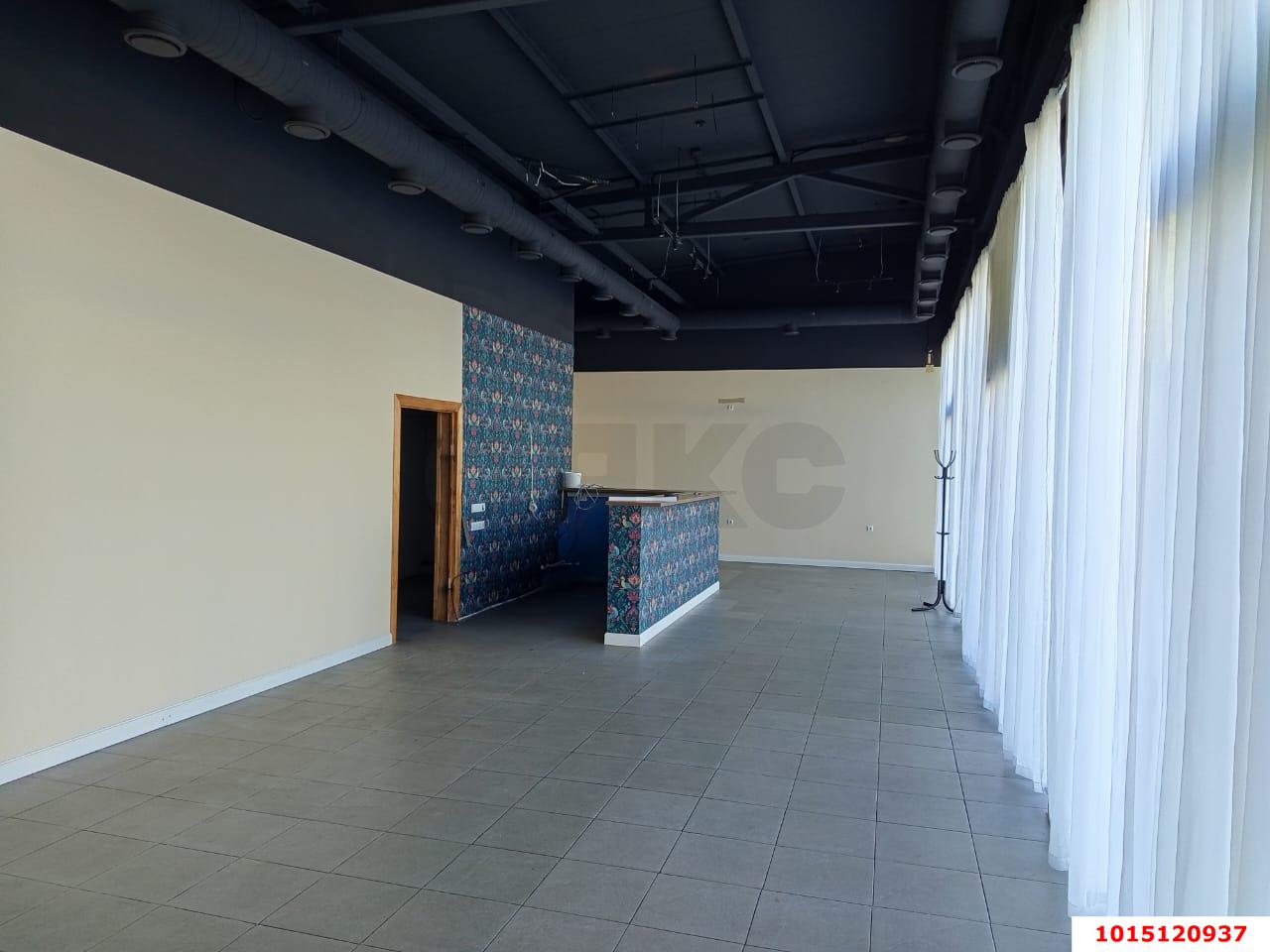 Фото №6: Торговое помещение 135 м² - Плодородный, Прикубанский внутригородской округ, ул. Планерная, 13