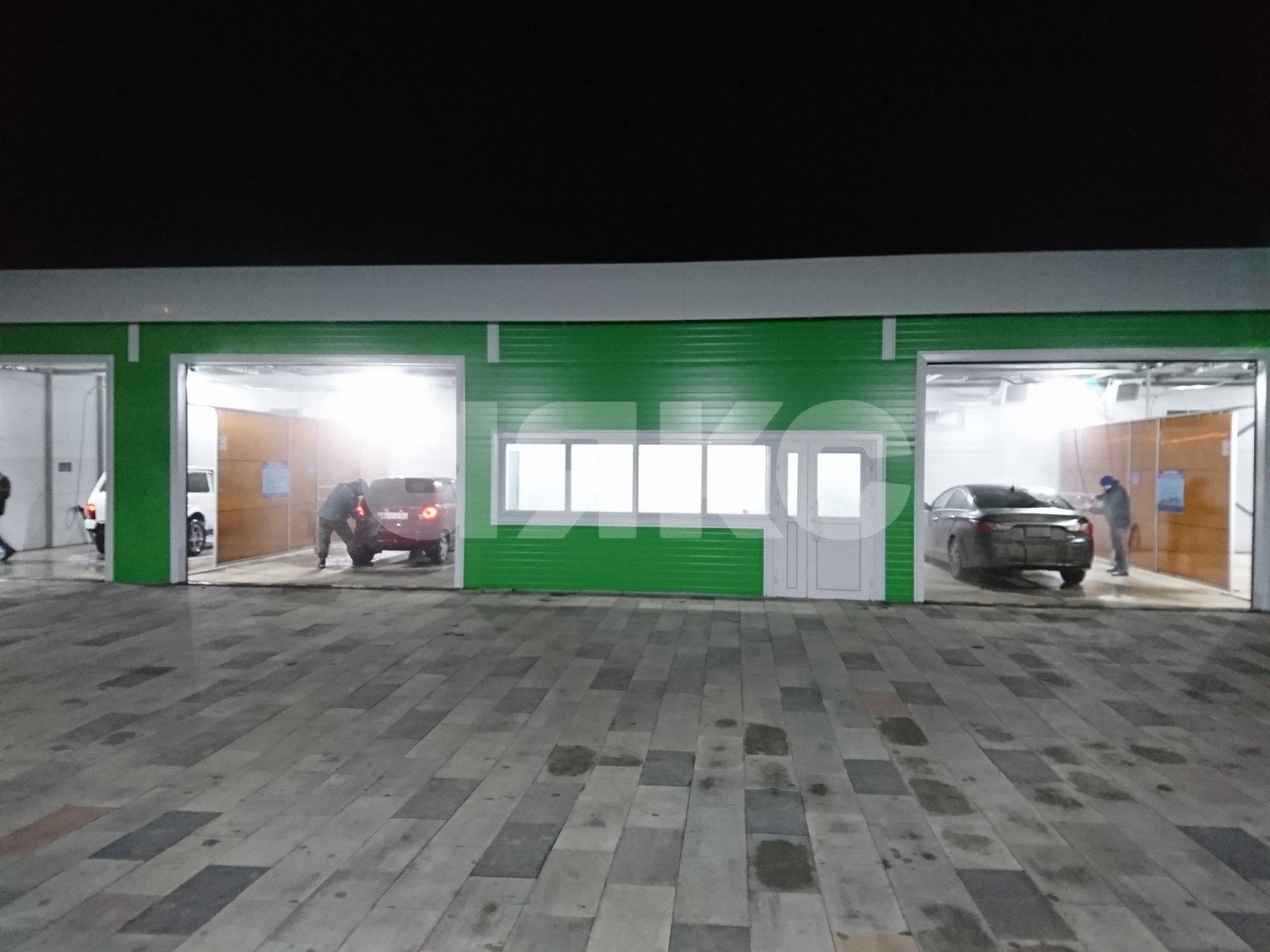 Фото №2: Коммерция 200 м² - Усть-Донецкий, ул. Инженерная, 19Б