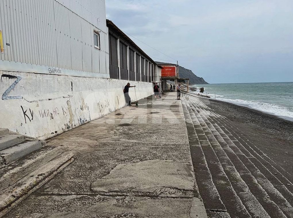 Фото №2: Коммерция 300 м² - Морское, ул. Лазурный Берег