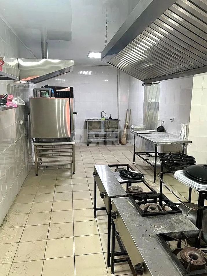 Фото №4: Коммерция 300 м² - Морское, ул. Лазурный Берег