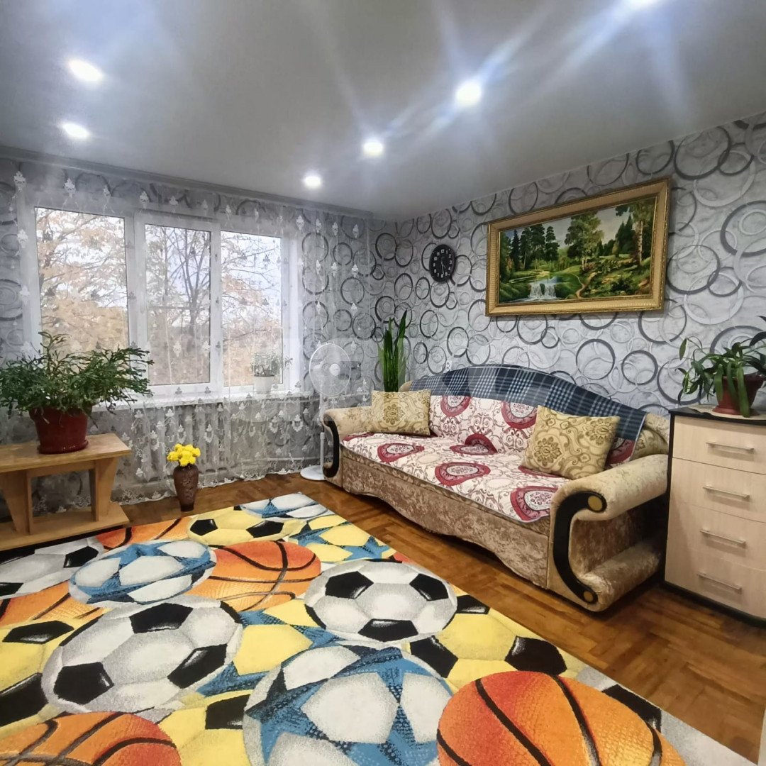 Фото №1: 2-комнатная квартира 46 м² - Майский, ул. Филатова, 1