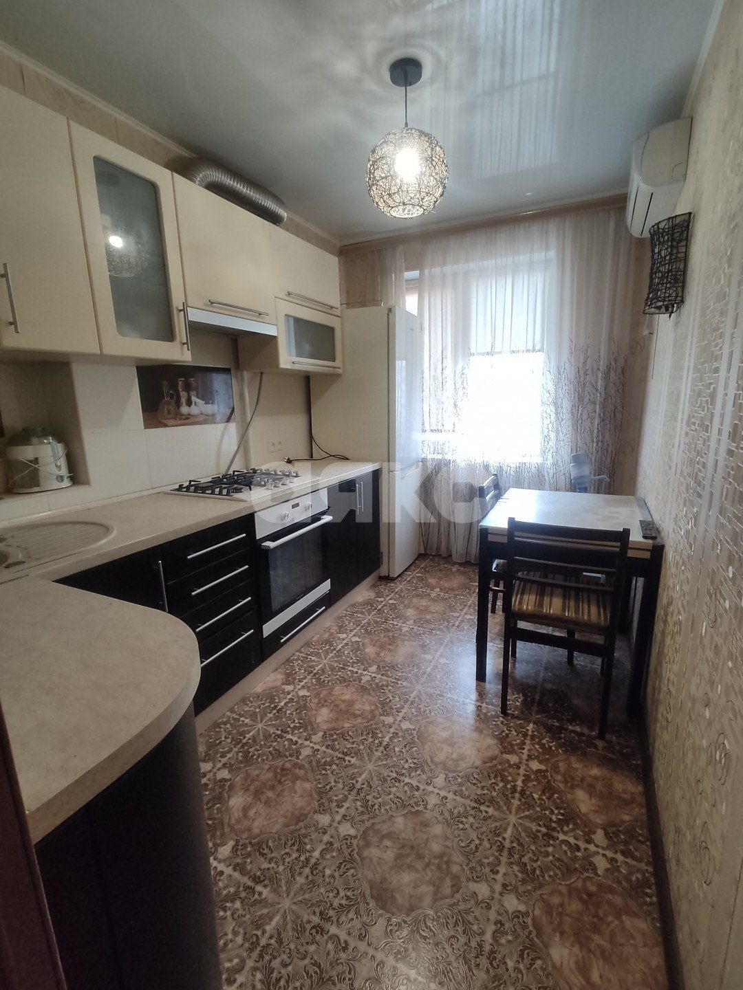 Фото №1: 3-комнатная квартира 62 м² - Мариуполь, 23-й, ул. 60 лет СССР, 22