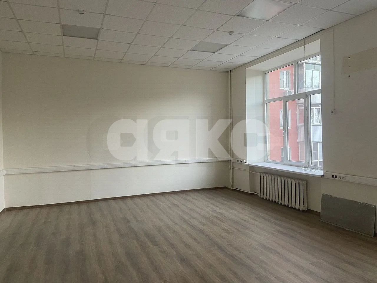 Фото №9: Коммерция 950 м² - Ростов-на-Дону, Ленинский, пр-кт Будённовский, 2