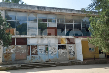 Фото №1: Коммерция 458 м² - Яркое Поле, пр-кт Красносельского