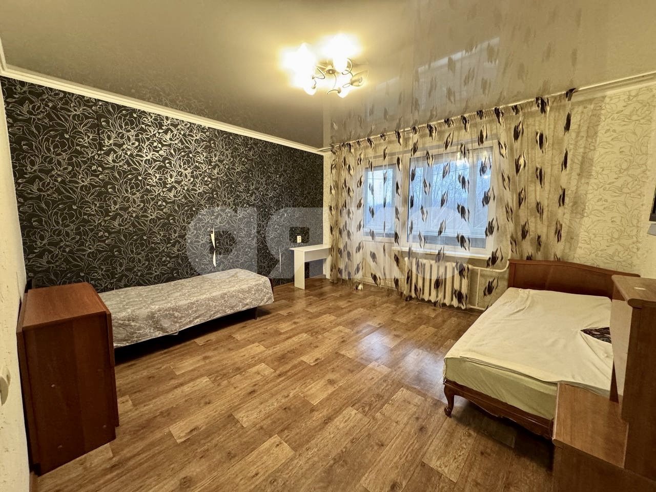 Фото №1: 2-комнатная квартира 43 м² - Нижнекамск, 7-й, пр-кт Химиков, 70А