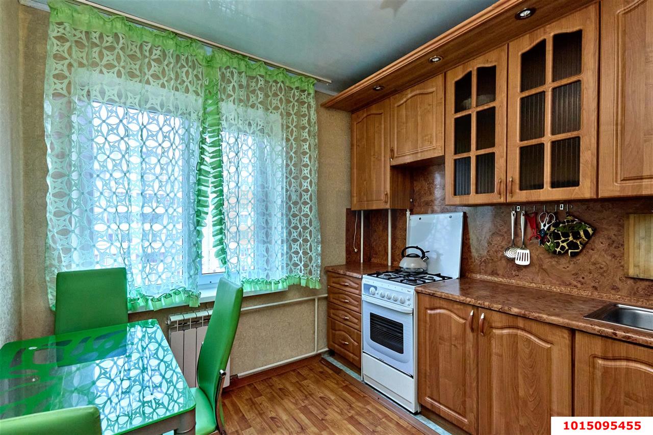 Фото №5: 3-комнатная квартира 70 м² - Краснодар, Западный внутригородской округ, мкр. Юбилейный, пр-кт Чекистов, 23