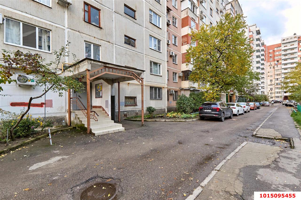 Фото №15: 3-комнатная квартира 70 м² - Краснодар, Западный внутригородской округ, мкр. Юбилейный, пр-кт Чекистов, 23