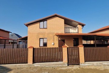 Фото №1: Дом 157 м² - Российский, мкр. Прикубанский внутригородской округ, ул. имени В.М. Комарова, 95