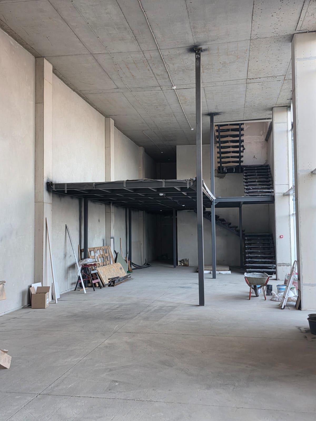 Фото №14: Коммерция 335 м² - Краснодар, Краевая Клиническая Больница, мкр. Прикубанский внутригородской округ, ул. Домбайская, 12