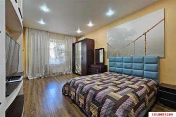 Фото №1: 3-комнатная квартира 110 м² - Краснодар, мкр. Восточно-Кругликовский, ул. Черкасская, 83