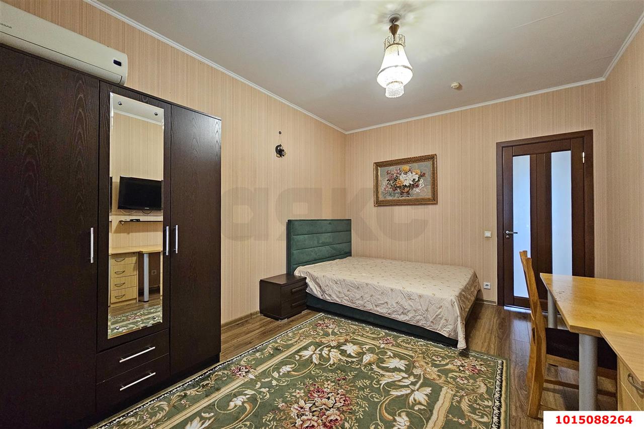 Фото №11: 3-комнатная квартира 110 м² - Краснодар, Восточно-Кругликовский, ул. Черкасская, 83