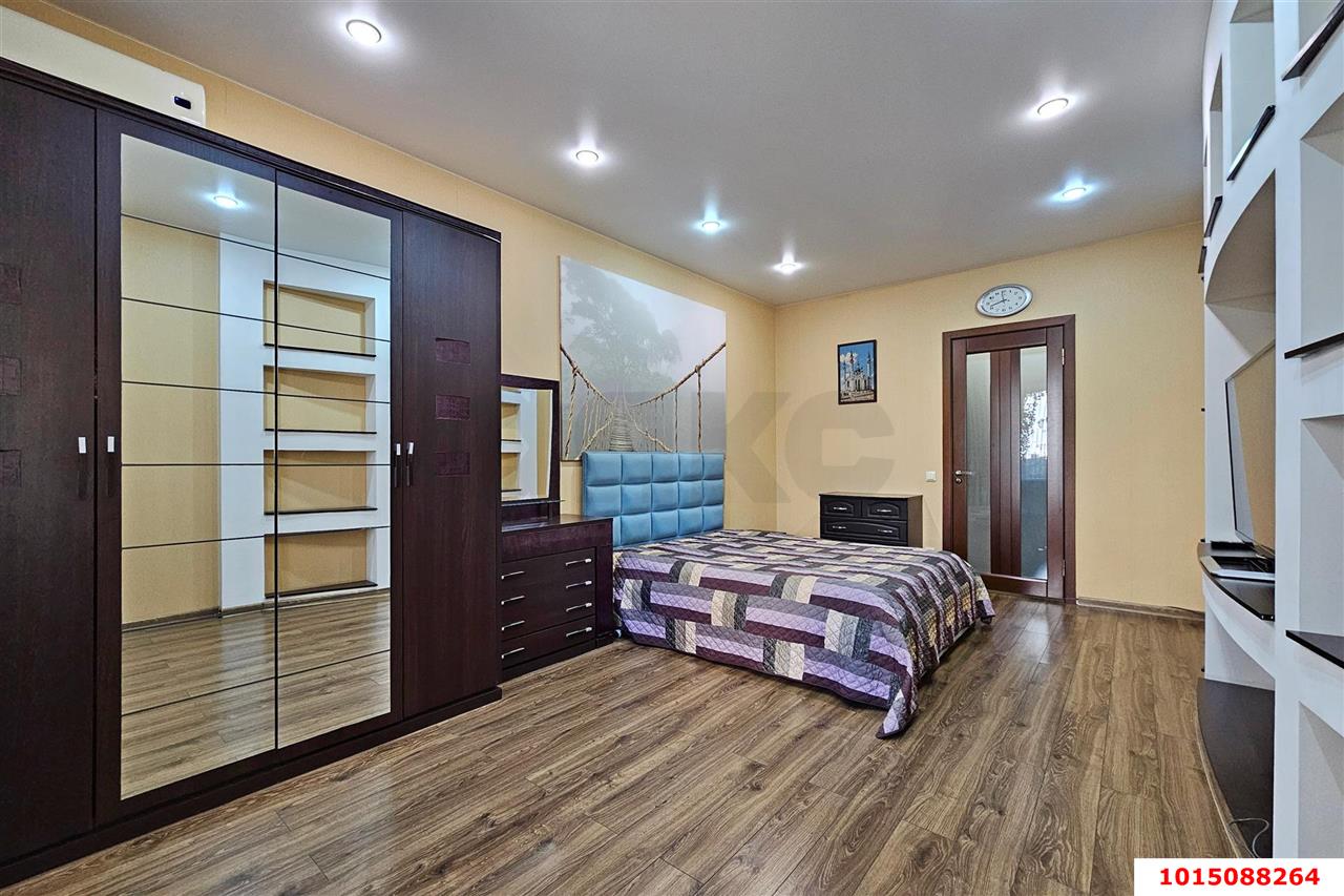 Фото №3: 3-комнатная квартира 110 м² - Краснодар, Восточно-Кругликовский, ул. Черкасская, 83