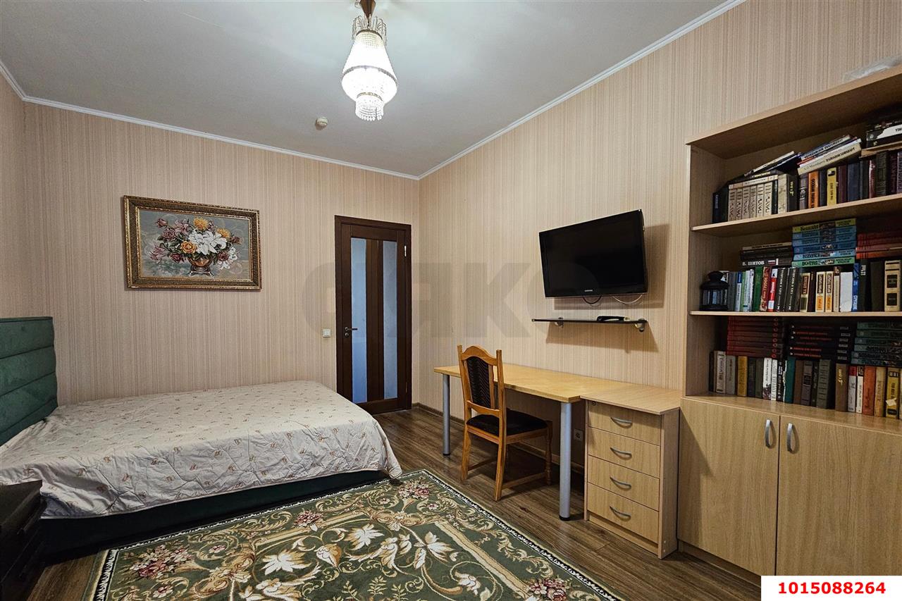 Фото №12: 3-комнатная квартира 110 м² - Краснодар, Восточно-Кругликовский, мкр. Прикубанский внутригородской округ, ул. Черкасская, 83