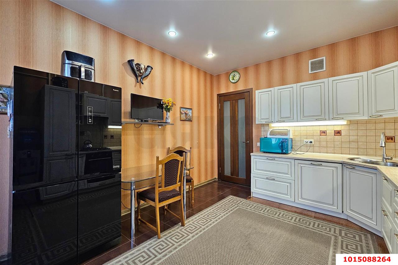 Фото №6: 3-комнатная квартира 110 м² - Краснодар, Восточно-Кругликовский, мкр. Прикубанский внутригородской округ, ул. Черкасская, 83