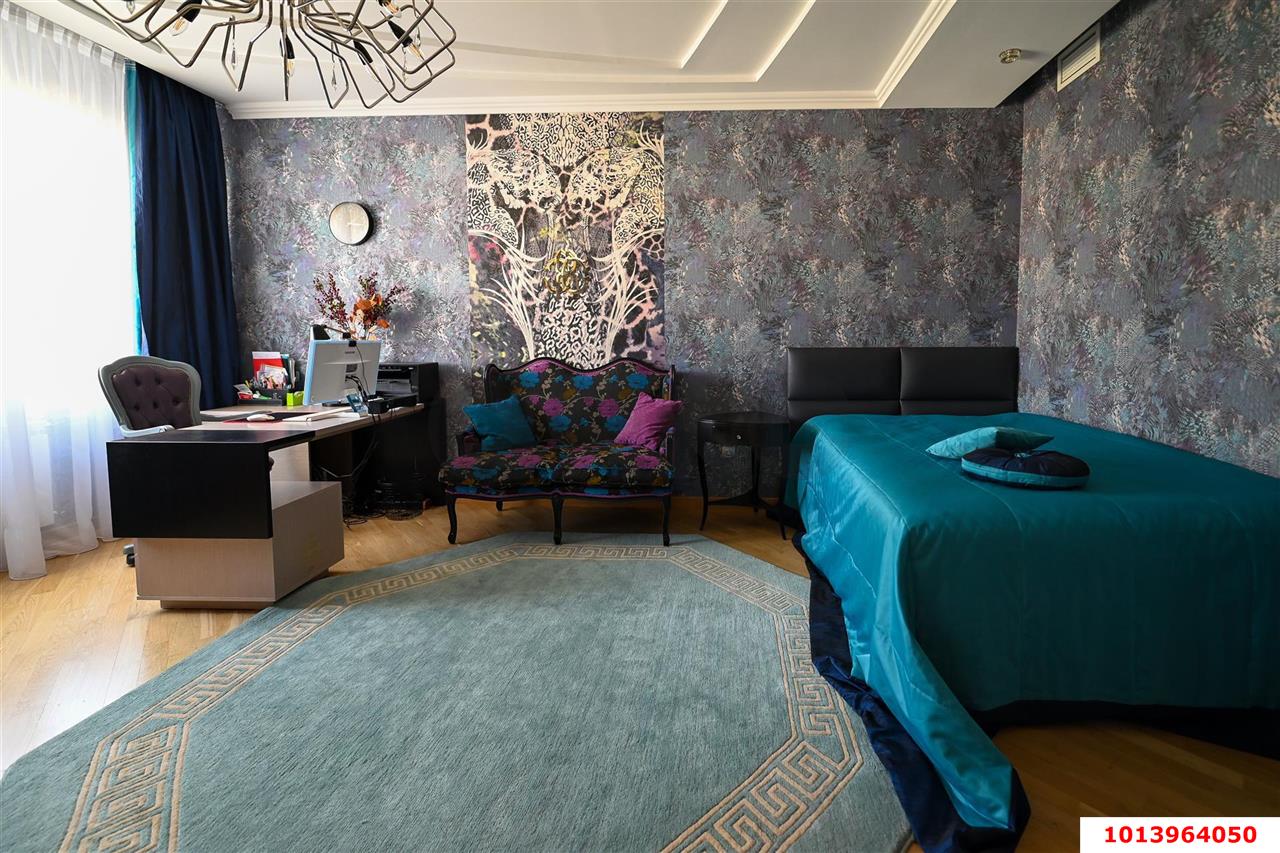 Фото №17: 4-комнатная квартира 210 м² - Краснодар, Центральный, ул. Кубанская набережная, 4