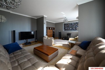 Фото №1: 4-комнатная квартира 210 м² - Краснодар, мкр. Центральный, ул. Кубанская набережная, 4