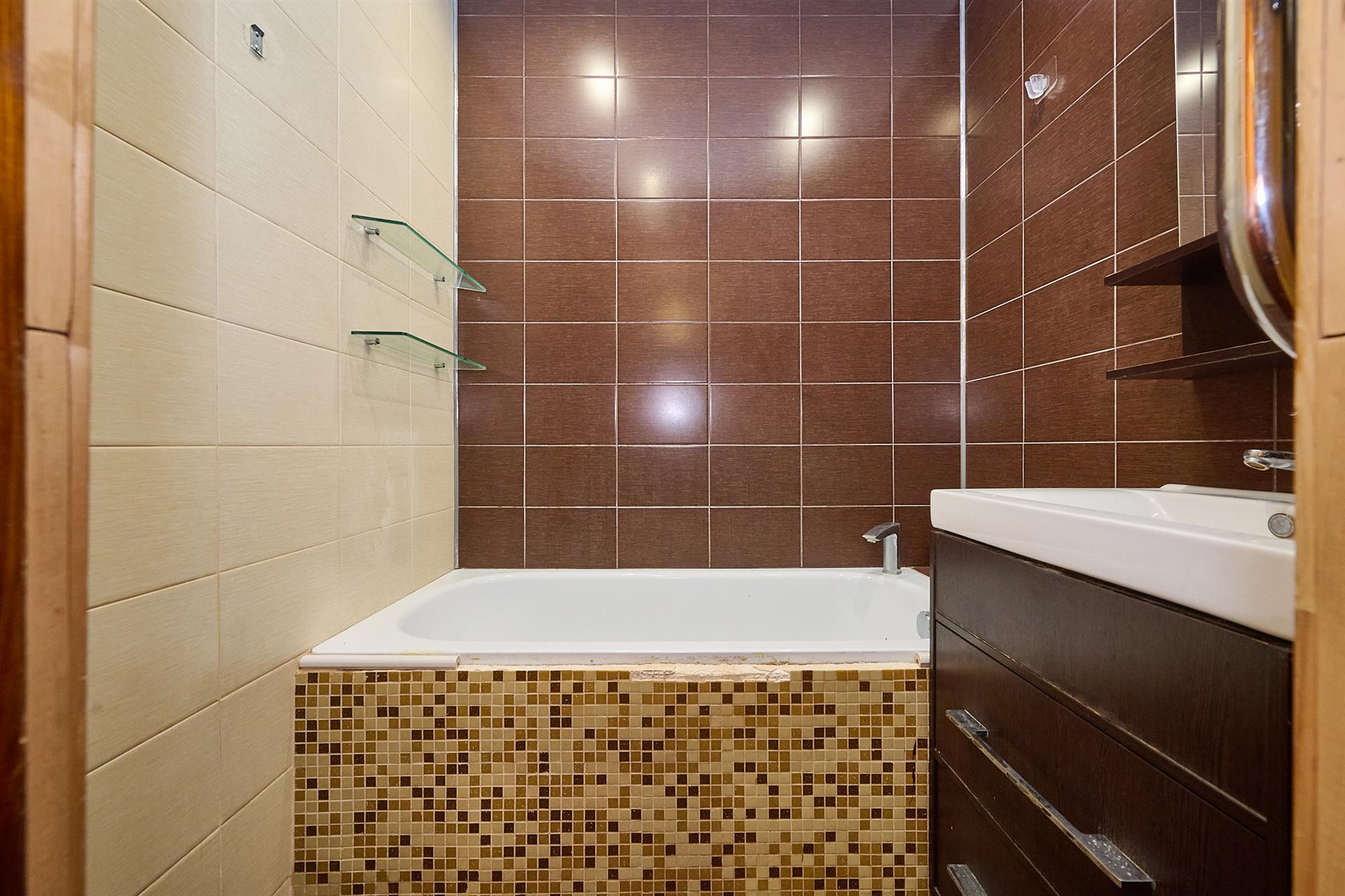 Фото №11: 2-комнатная квартира 52 м² - Краснодар, Прикубанский внутригородской округ, мкр. Фестивальный, ул. имени Тургенева, 181