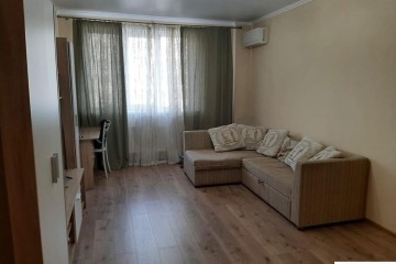 Фото №1: 1-комнатная квартира 55 м² - Краснодар, мкр. имени Маршала Жукова, ул. Александра Покрышкина, 4/6