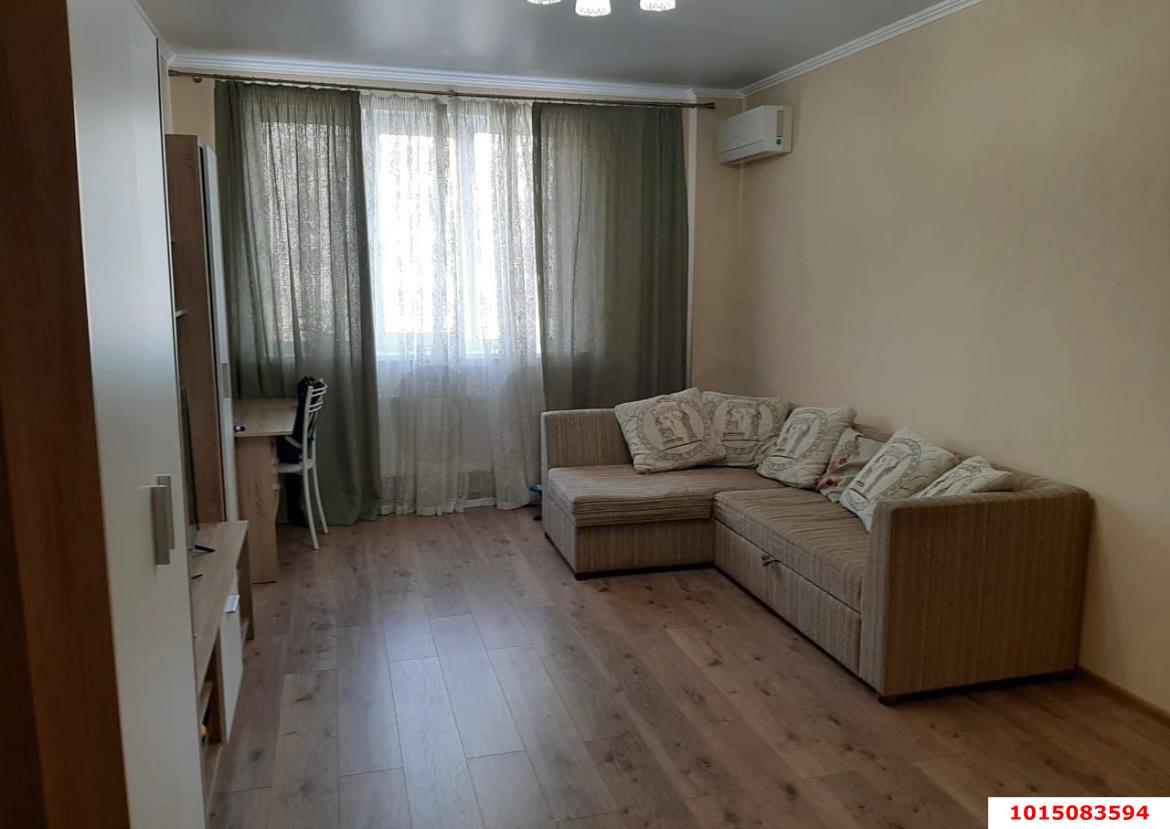Фото №1: 1-комнатная квартира 55 м² - Краснодар, имени Маршала Жукова, ул. Александра Покрышкина, 4/6