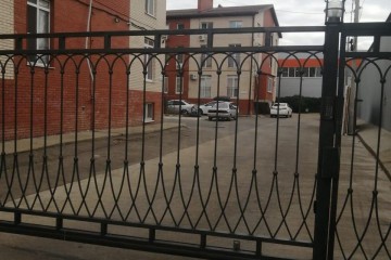 Фото №1: Студия 21 м² - Краснодар, мкр. Завод Радиоизмерительных Приборов, пер. Гаражный, 12/2