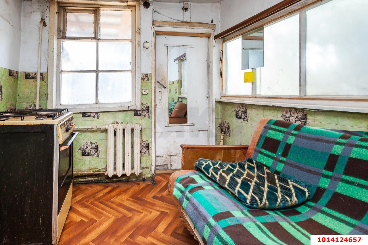 Фото №6: Часть дома 40 м² + 2 сот. - Краснодар, Центральный, ул. Кузнечные Ряды, 49