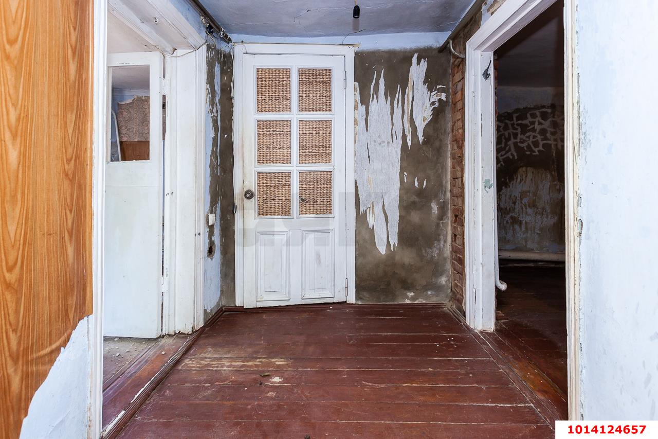 Фото №17: Часть дома 40 м² + 2 сот. - Краснодар, Центральный, ул. Кузнечные Ряды, 49