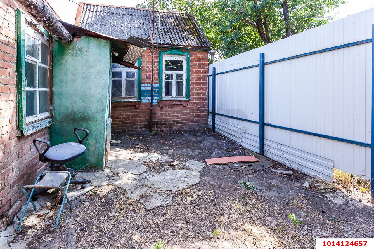 Фото №5: Часть дома 40 м² + 2 сот. - Краснодар, Центральный, ул. Кузнечные Ряды, 49