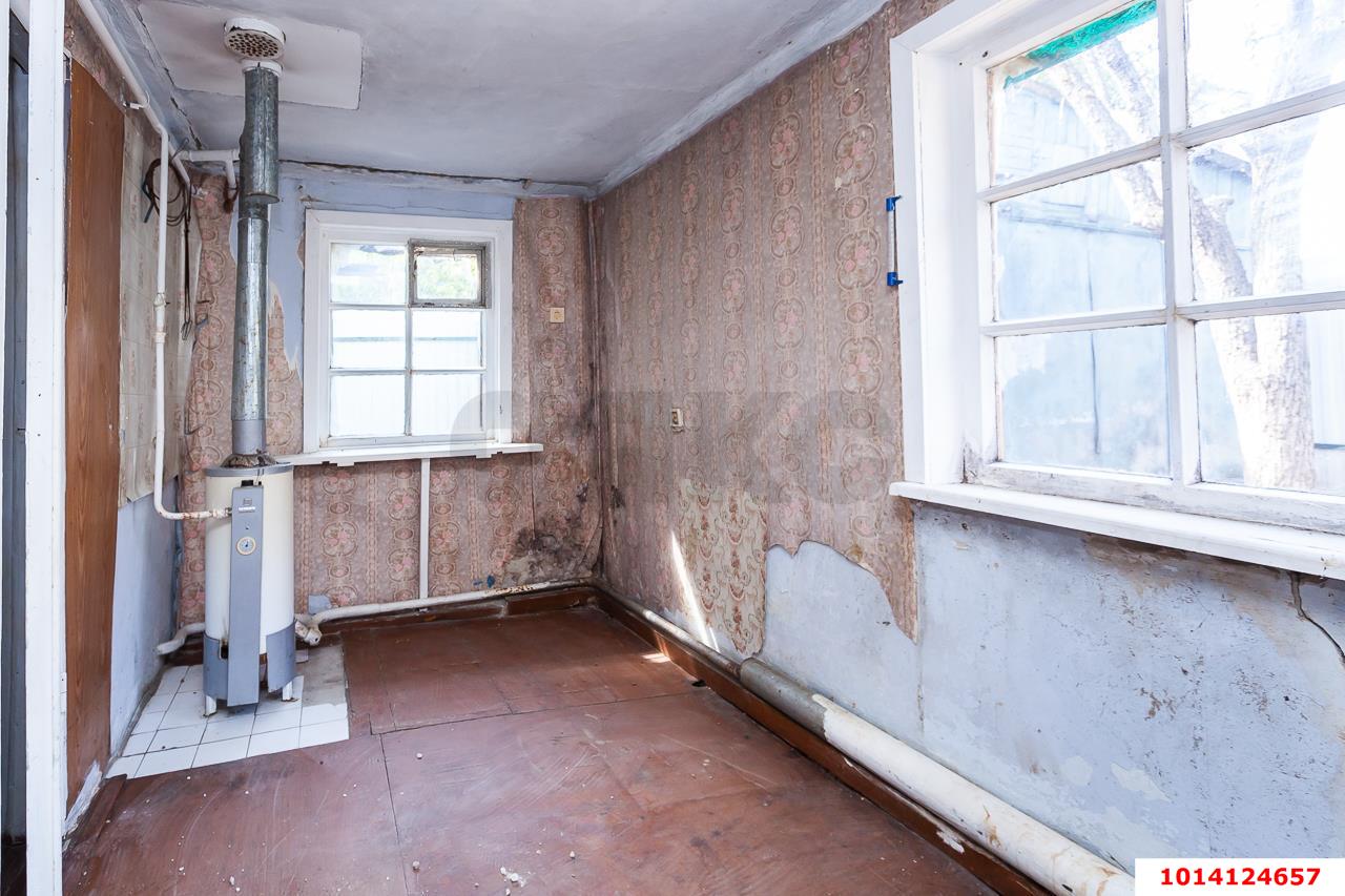 Фото №9: Часть дома 40 м² + 2 сот. - Краснодар, Центральный, ул. Кузнечные Ряды, 49