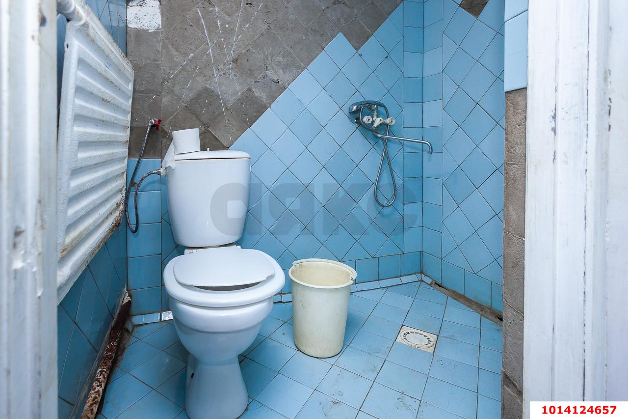 Фото №10: Часть дома 40 м² + 2 сот. - Краснодар, Центральный, ул. Кузнечные Ряды, 49