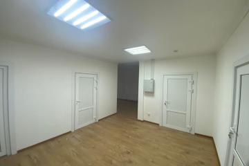 Фото №3: Коммерция 117 м² - Краснодар, мкр. Фестивальный, ул. Гаражная, 156к1