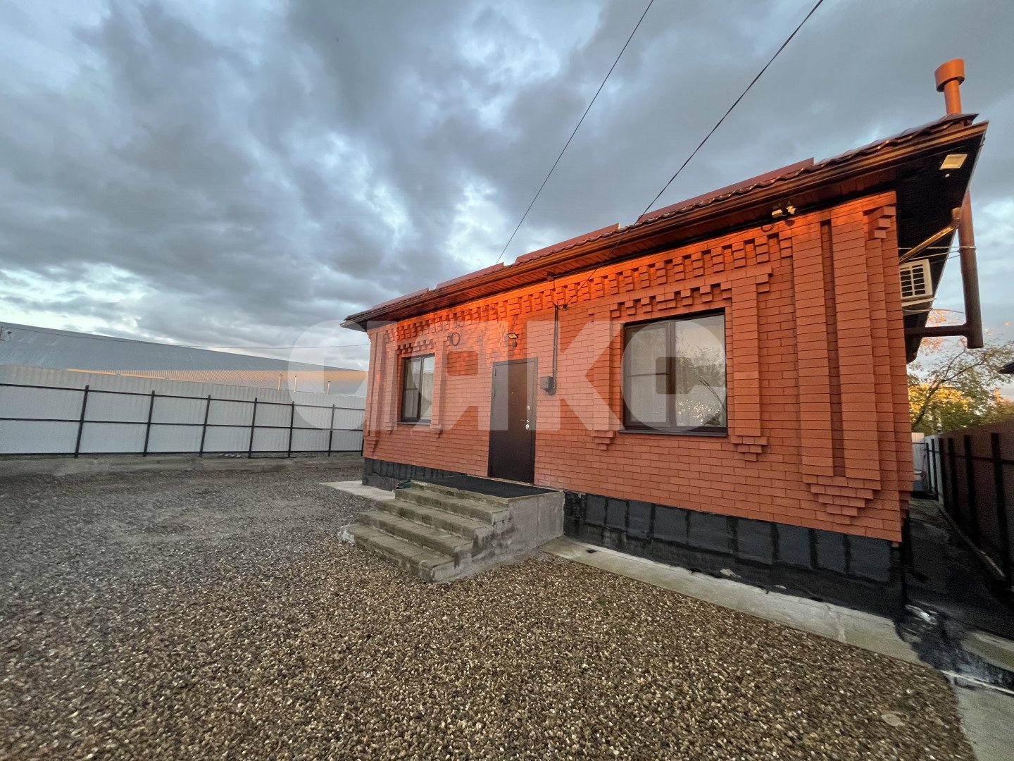 Фото №1: Дом 100 м² + 4 сот. - Заветный, ул. Пушкина