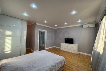 Фото №5: 2-комнатная квартира 105 м² - Краснодар, мкр. Центральный, ул. Будённого, 129