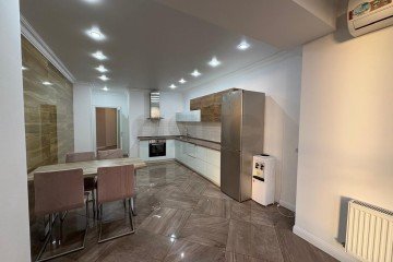 Фото №3: 2-комнатная квартира 105 м² - Краснодар, мкр. Центральный, ул. Будённого, 129