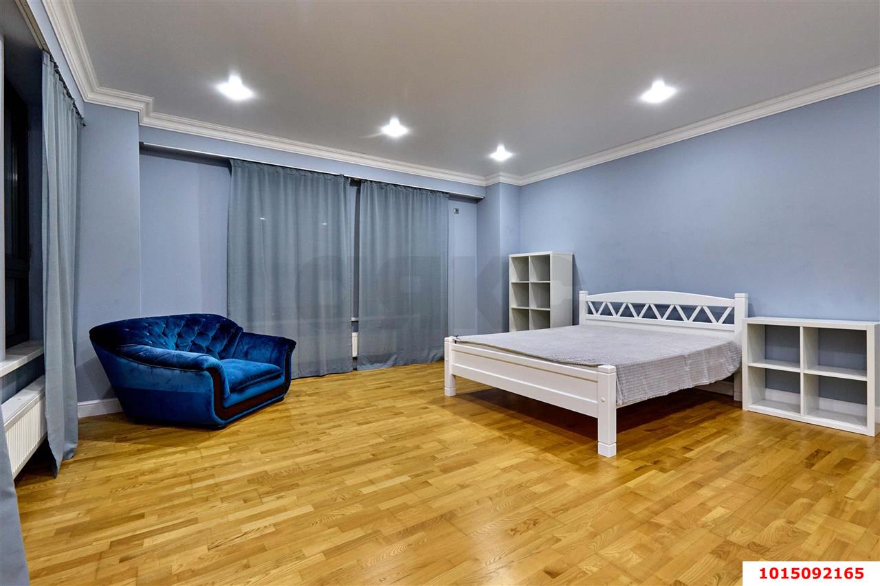 Фото №5: 2-комнатная квартира 110 м² - Краснодар, Центральный, ул. Будённого, 129