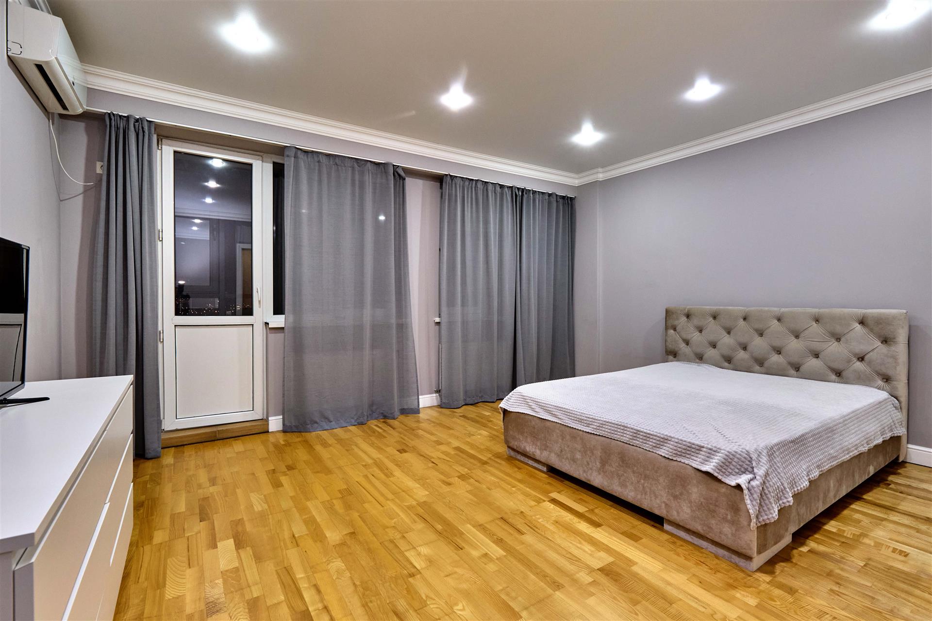 Фото №8: 2-комнатная квартира 110 м² - Краснодар, Центральный внутригородской округ, Западный внутригородской округ, жилой комплекс Центральный, мкр. Центральный, ул. Будённого, 129