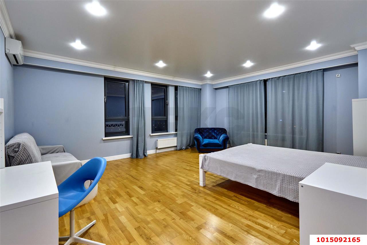 Фото №4: 2-комнатная квартира 110 м² - Краснодар, Центральный, ул. Будённого, 129