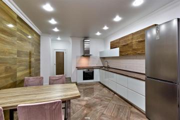 Фото №3: 2-комнатная квартира 95 м² - Краснодар, мкр. Центральный, ул. Будённого, 129