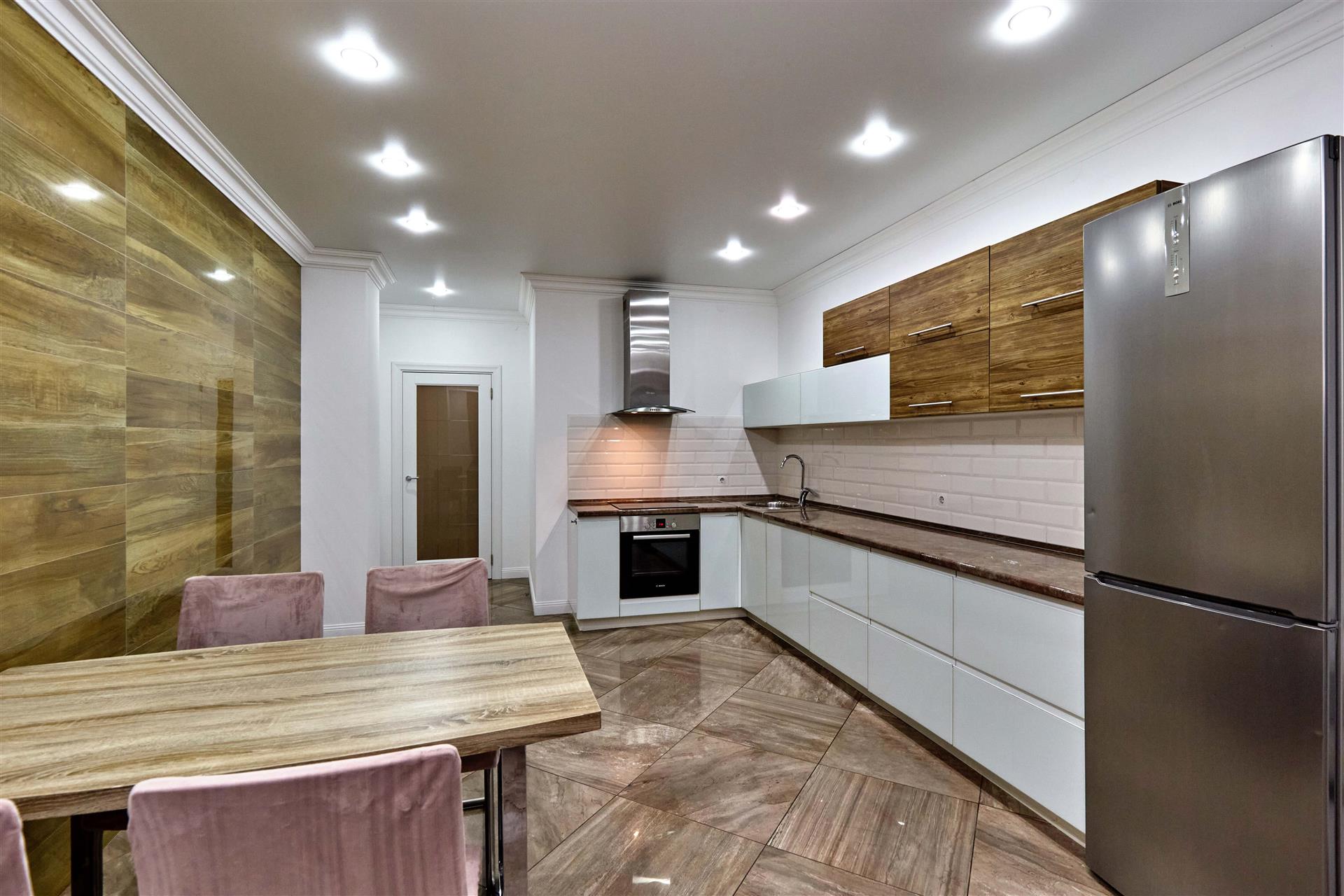 Фото №3: 2-комнатная квартира 110 м² - Краснодар, Центральный внутригородской округ, Западный внутригородской округ, жилой комплекс Центральный, мкр. Центральный, ул. Будённого, 129