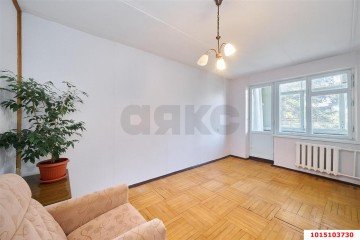 Фото №2: 2-комнатная квартира 46 м² - Краснодар, мкр. Западный внутригородской округ, ул. 3-я Линия Нефтяников, 17