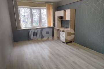 Фото №1: 1-комнатная квартира 30 м² - Тула, мкр. Пролетарский территориальный округ, ул. Декабристов, 84