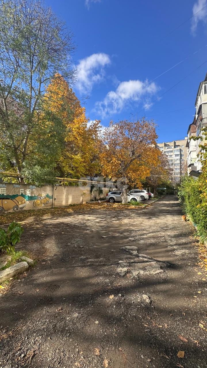 Фото №28: 3-комнатная квартира 62 м² - Симферополь, Центральный, ул. Трубаченко, 11