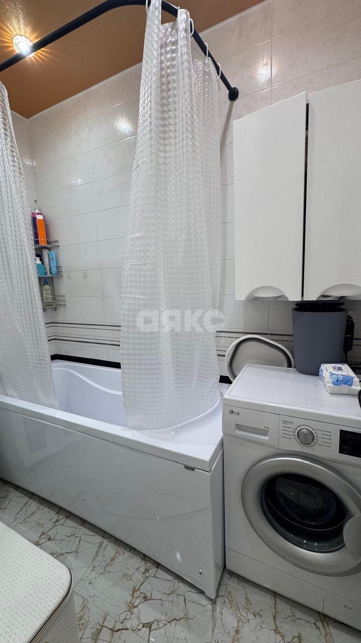 Фото №21: 3-комнатная квартира 62 м² - Симферополь, Центральный, ул. Трубаченко, 11