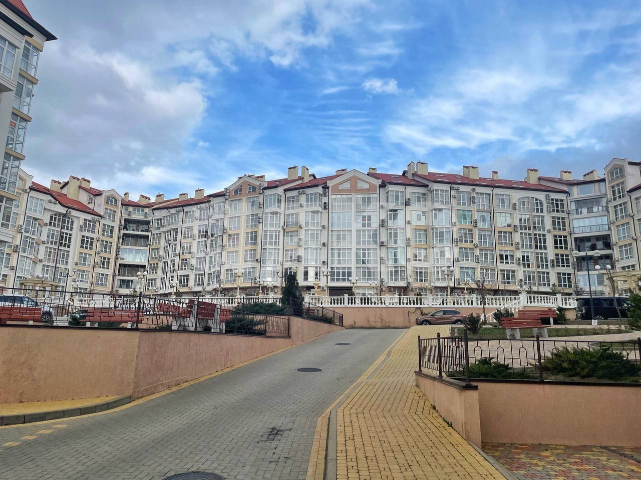 Фото №13: 2-комнатная квартира 72 м² - Геленджик, жилой комплекс Лазурный-2, ул. Верхняя, 4к3