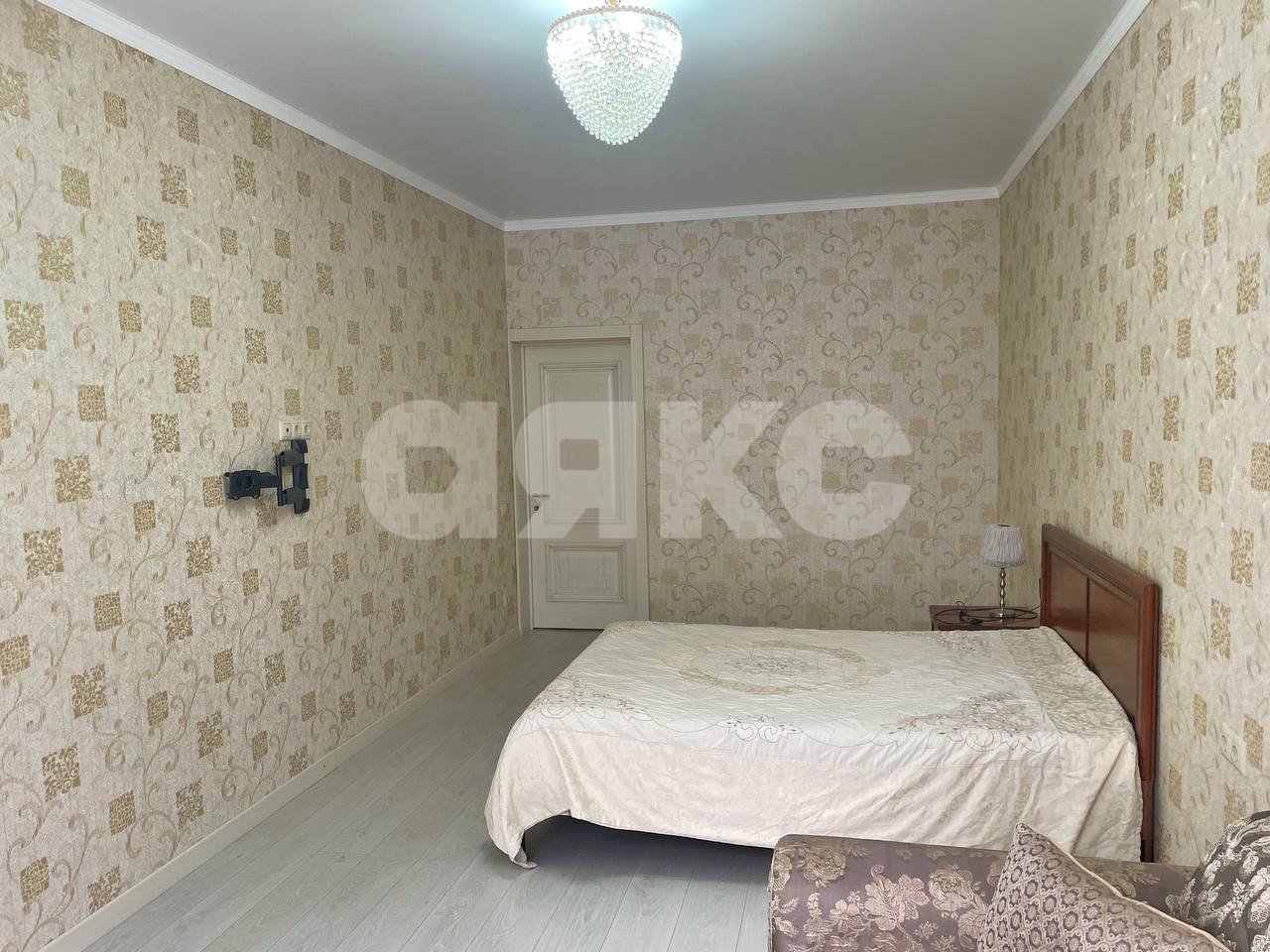 Фото №8: 2-комнатная квартира 72 м² - Геленджик, жилой комплекс Лазурный-2, ул. Верхняя, 4к3