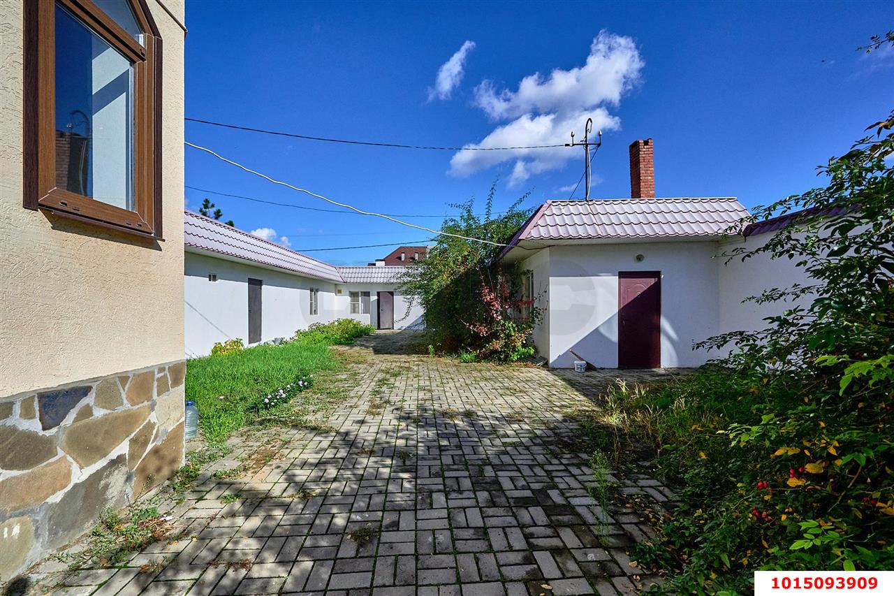 Фото №2: Дом 380 м² + 6.72 сот. - Краснодар, Прикубанский внутригородской округ, Микрохирургии глаза, мкр. СНТ № 1, ул. Южная, 597